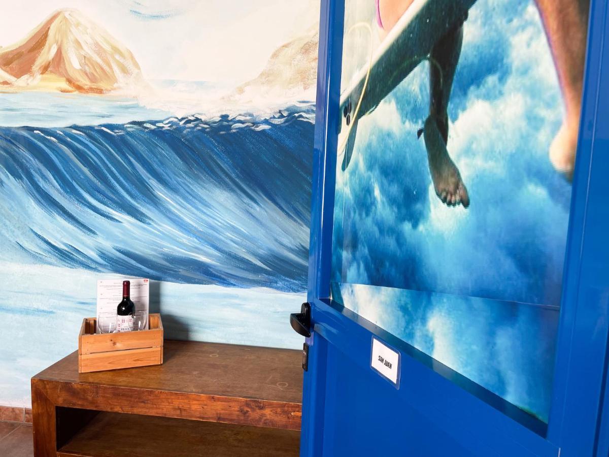 Red Star Surf & Yoga Camp Lanzarote Famara Exterior photo