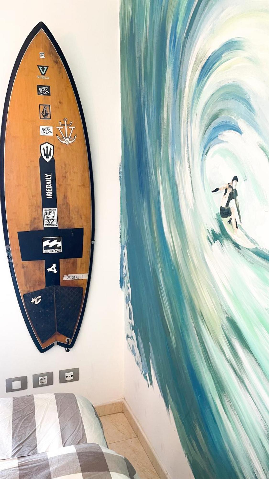Red Star Surf & Yoga Camp Lanzarote Famara Exterior photo