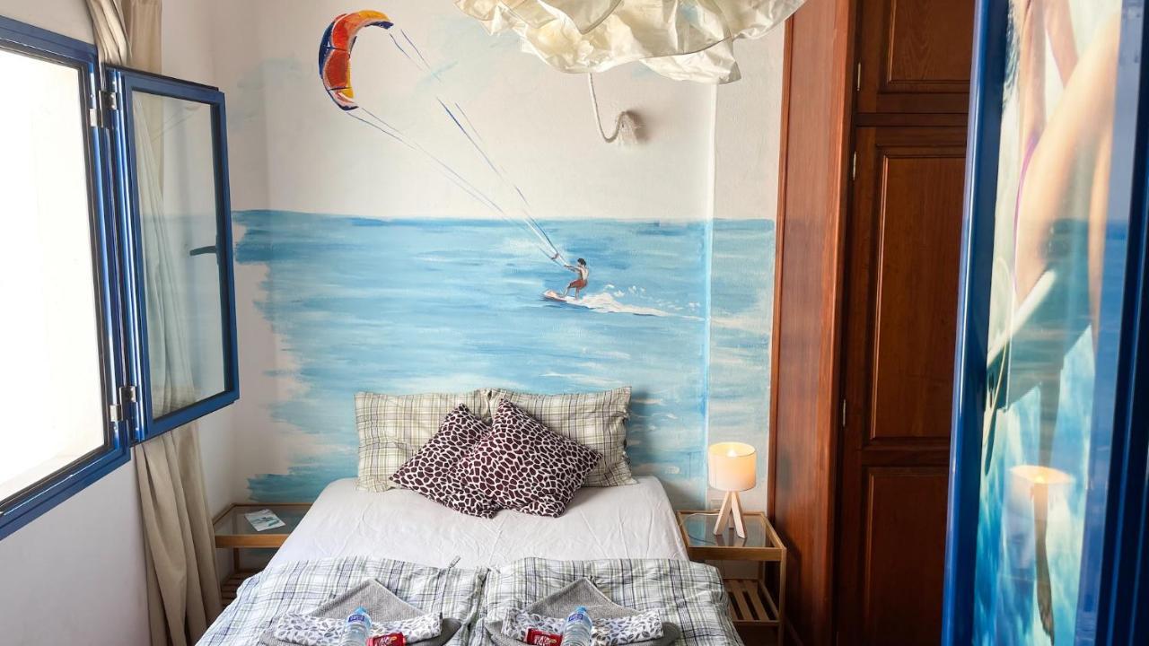 Red Star Surf & Yoga Camp Lanzarote Famara Exterior photo